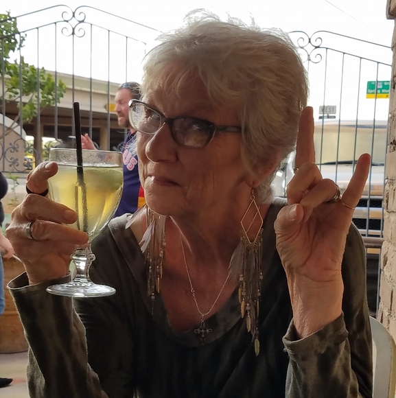 Meet your Posher, Bonnie - Picture 1 of 1